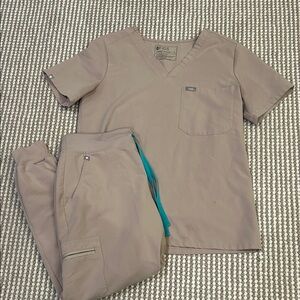 Tan Figs Jogger Set